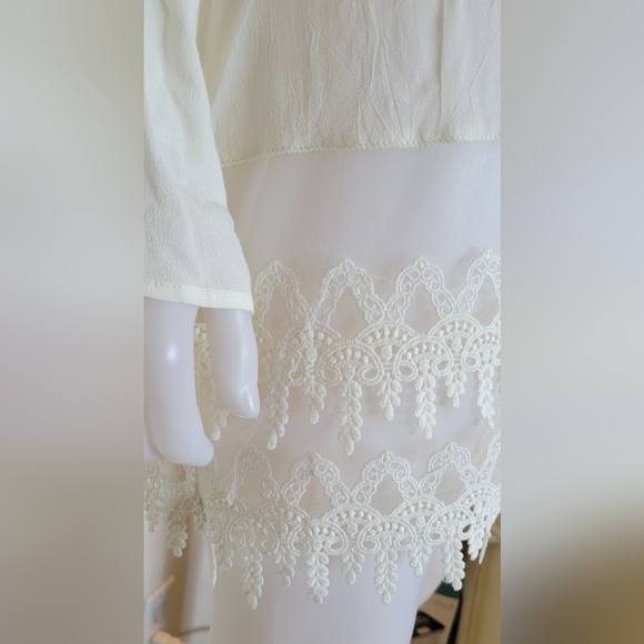 XL FORGOTTEN GRACE LACE TUNIC - Picture 7 of 8